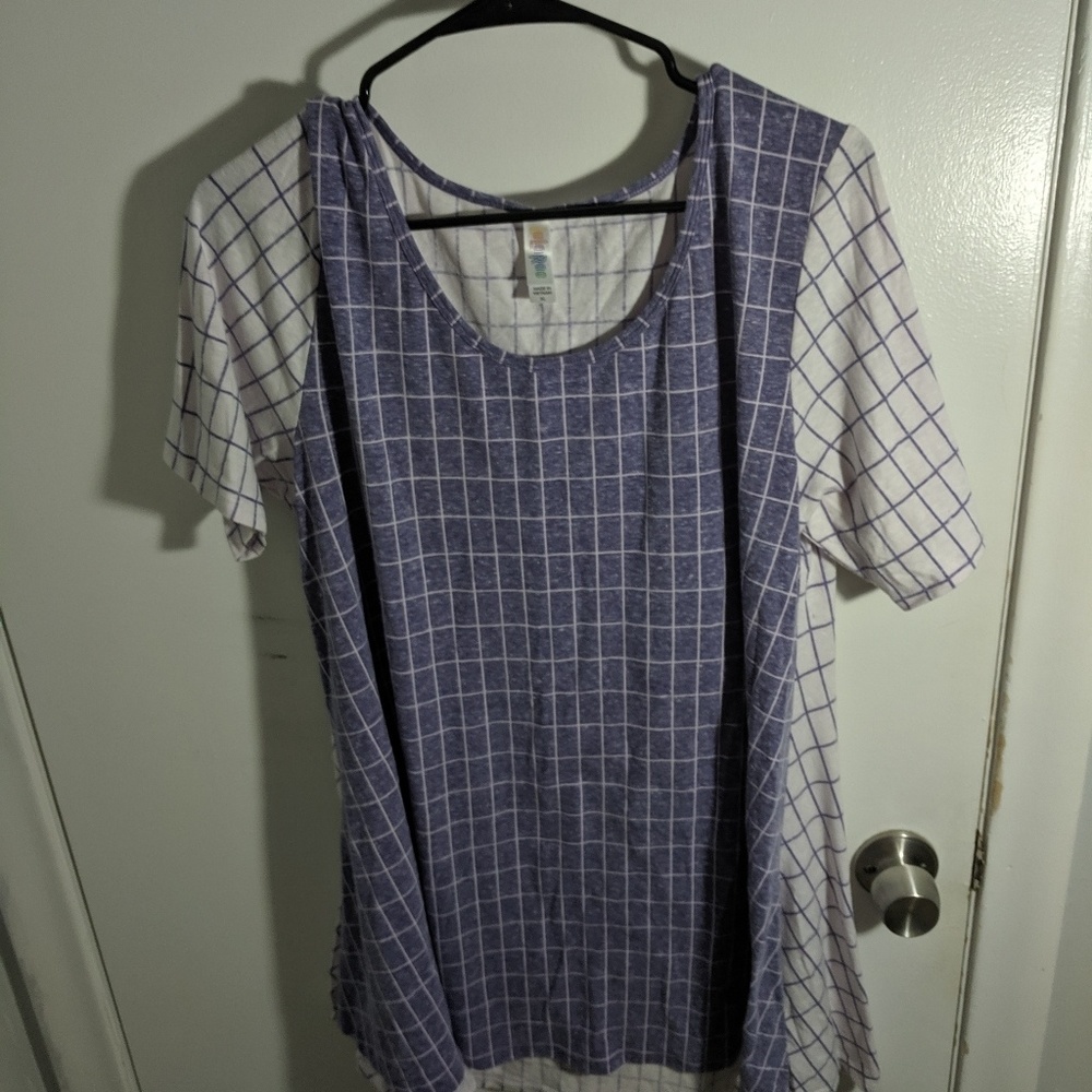 LuLaRoe white and blue checkered shirt